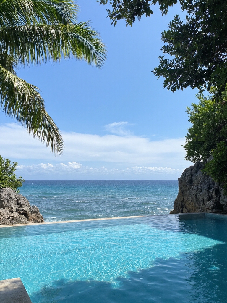 piscine à débordement vue sur l'océan