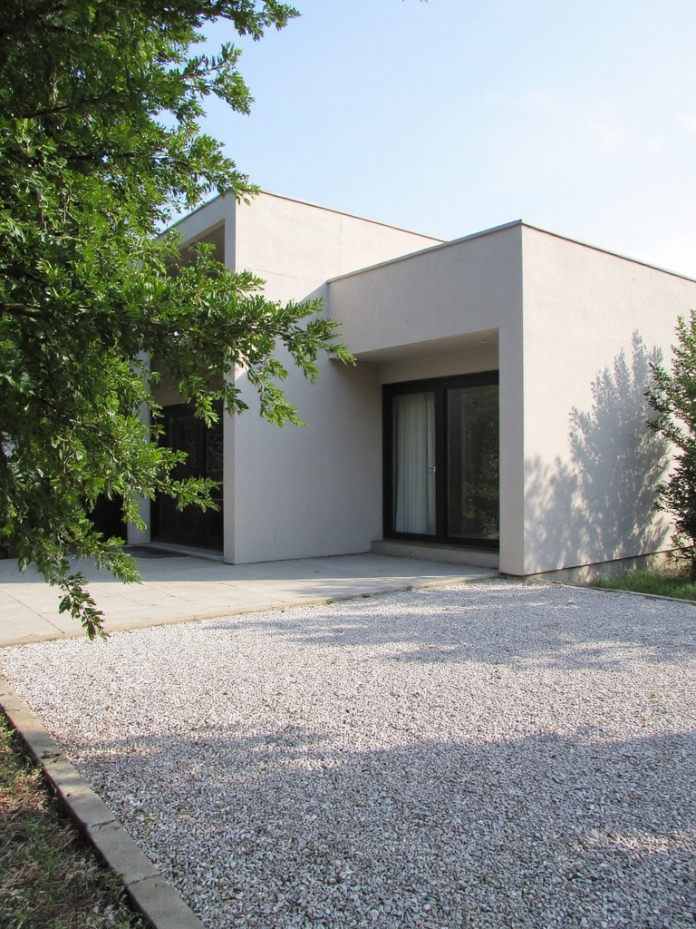 jardin oasis de gravier minimaliste